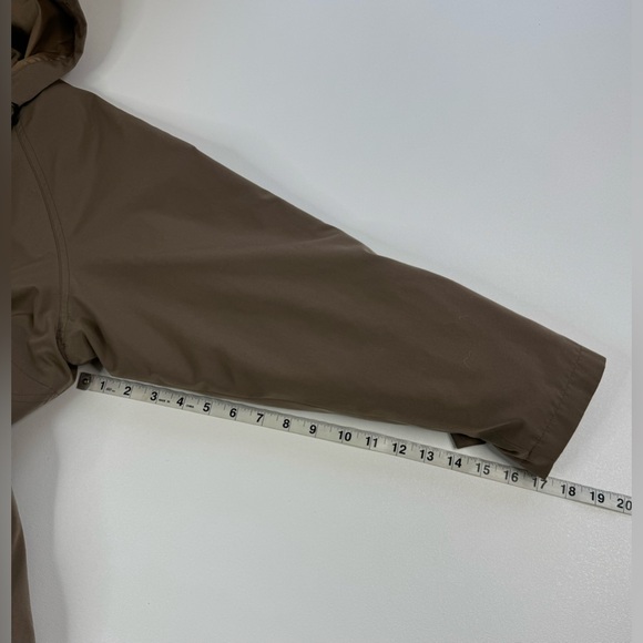 L.L. Bean VTG Wool Lined Waterproof Hooded Trench Coat Womens Medium Petite - Picture 11 of 14